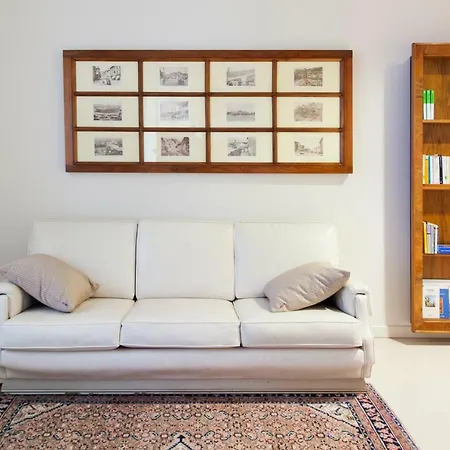 Bureau Lejlighed